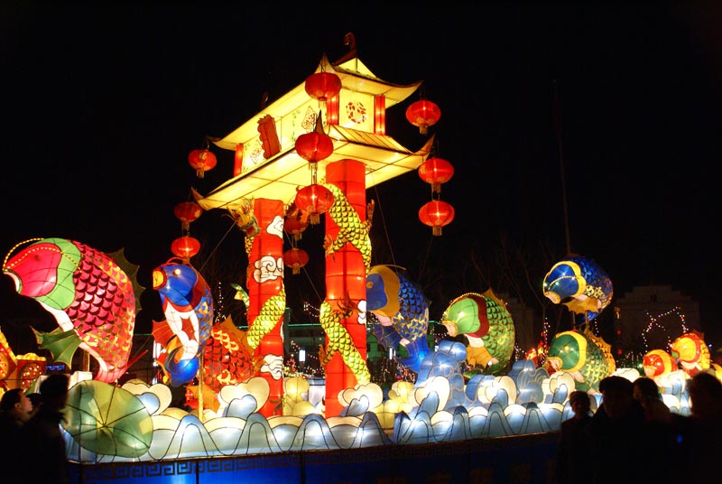 67鱼跃龙门长12米高6米